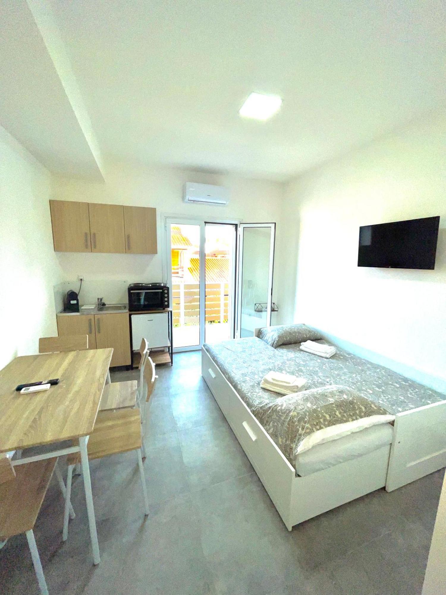 איפסוס Bed And Beach מראה חיצוני תמונה